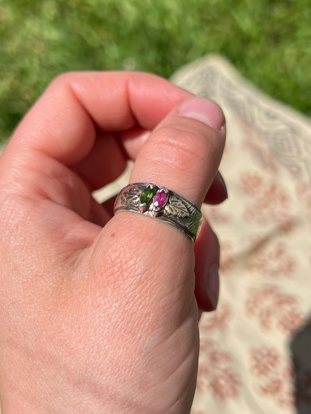 Sterling Silver & 12K Ring - Picture 3 of 9